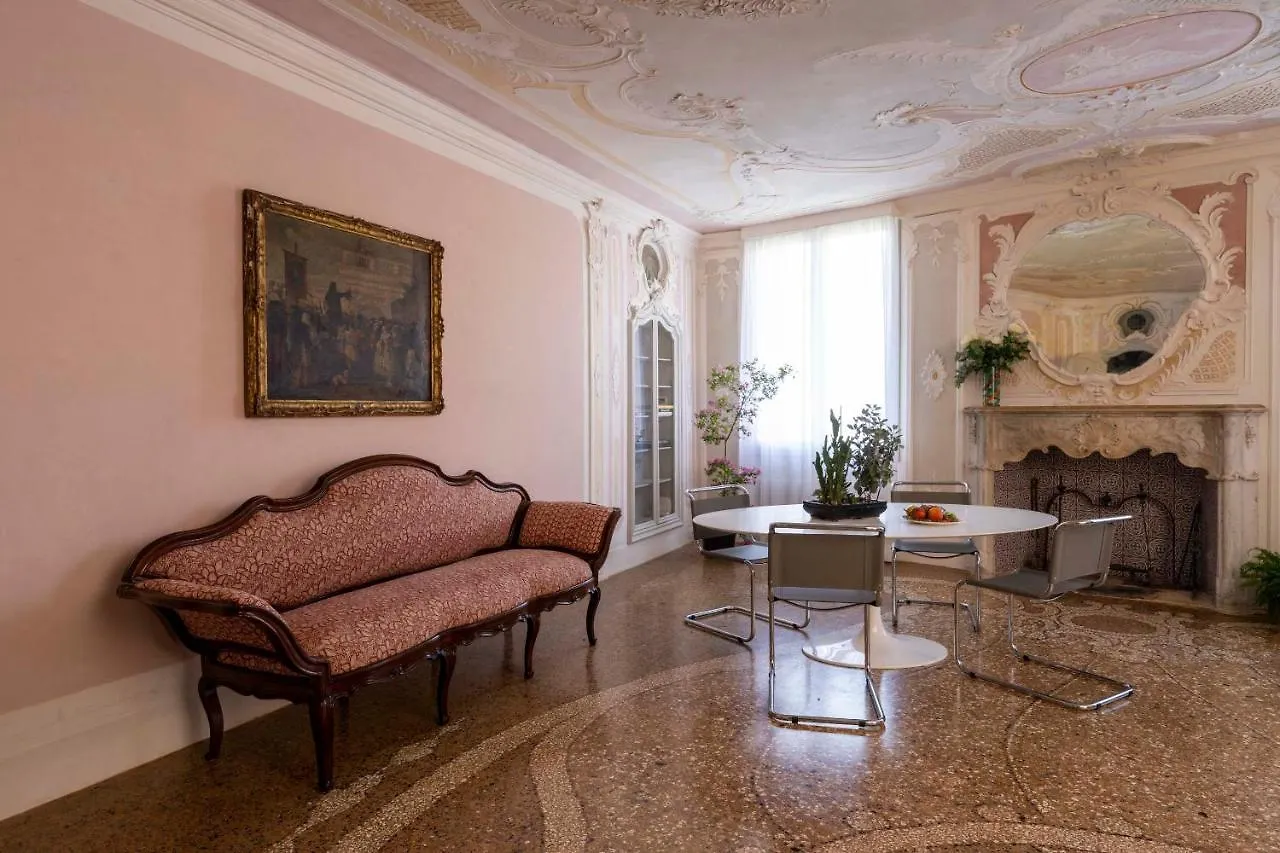 Apartment Mocenigo Grand Canal Luxury Suites Venice Italy