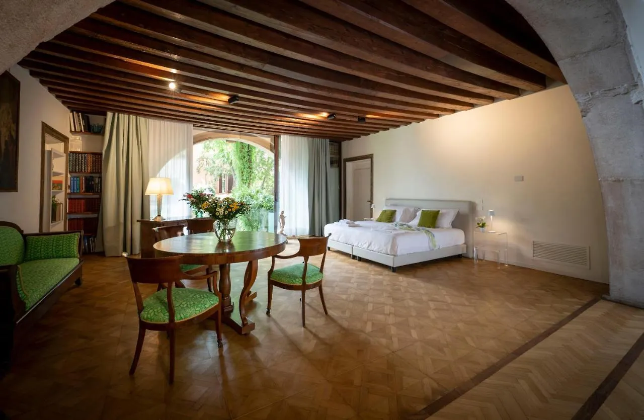 Mocenigo Grand Canal Luxury Suites Venice
