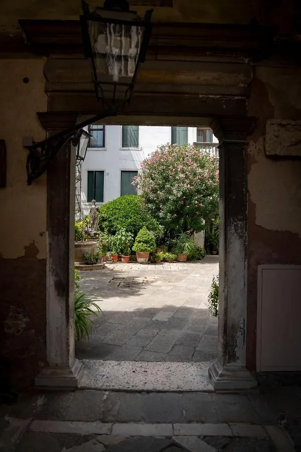 Mocenigo Grand Canal Luxury Suites Venice Apartment