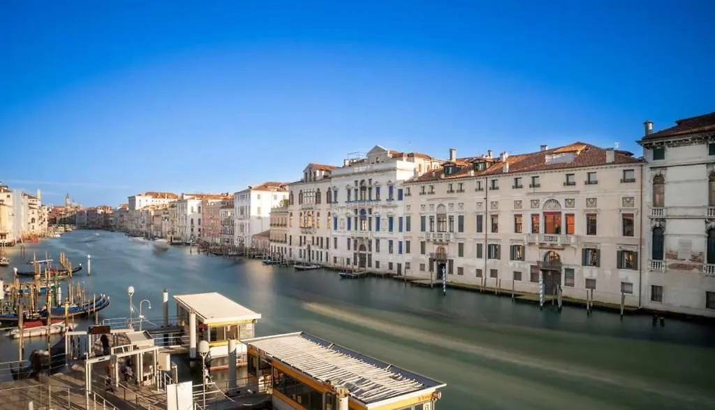 Mocenigo Grand Canal Luxury Suites location
